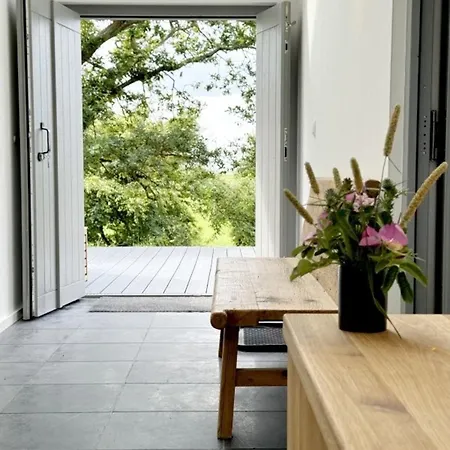 Westertilli 20 - Middelhuus - Lichtdurchflutete Architektenwohnung Im Nordischen Langhaus